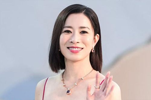 Diễn viên Xa Thi Mạn lập di chúc tuổi 50, chia rõ tài sản