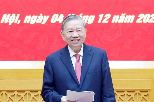 Tổng Bí thư: Xây dựng đội ngũ cán bộ Quân đội thực sự vững mạnh