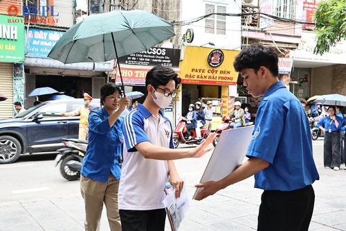 Một thí sinh Hà Nội bị thu hồi bằng tốt nghiệp trung học phổ thông vì gian lận