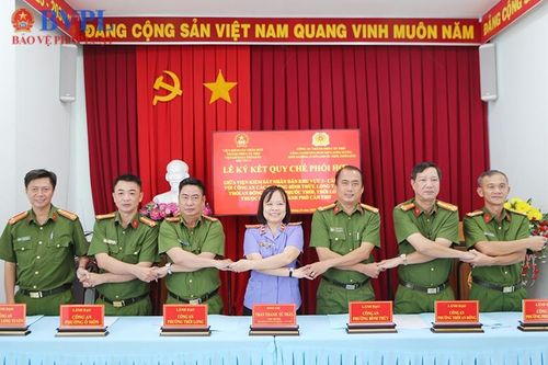 VKSND Khu vực 2 TP Cần Thơ ký Quy chế phối hợp về giải quyết tin báo
