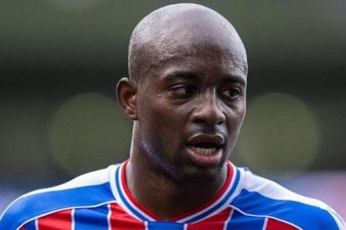 Palace sẵn sàng bán Mateta; Barca tiếp cận JJ Gabriel
