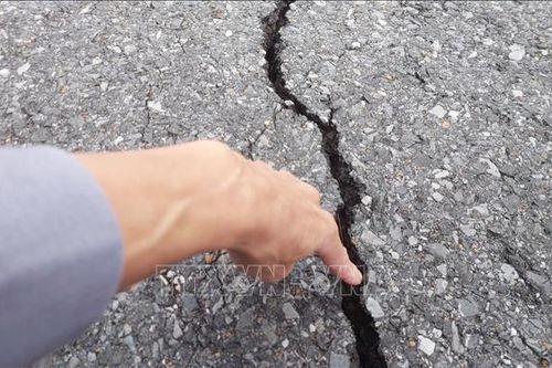 Quảng Trị đánh giá hiện trạng nứt đường trên Quốc lộ 1A, qua Đèo Ngang
