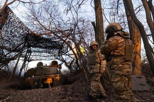 Ukraine thông qua ngân sách năm mới: Ưu tiên quốc phòng trong khi chờ đợi bước tiến từ đàm phán