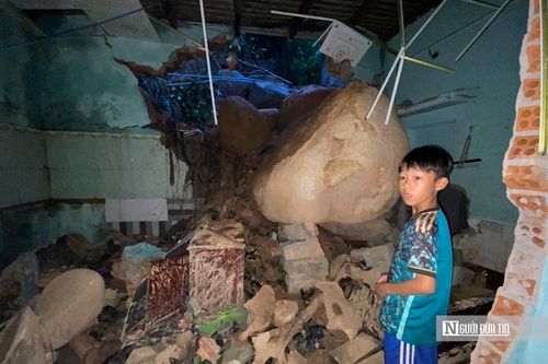 Nhói lòng mẹ đơn thân mất 2 con trong đêm lũ