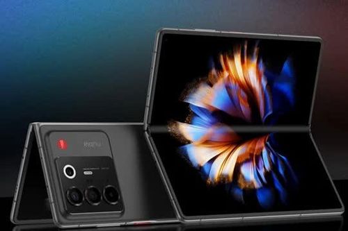 Smartphone màn hình gập, cấu hình 'khủng', RAM 12 GB, giá hơn 30 triệu đồng
