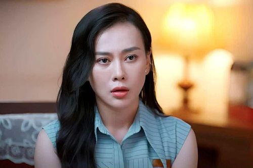 Không thể thay thế Phương Oanh