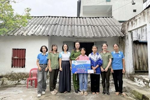 Điểm tựa cho trẻ em thiếu may mắn