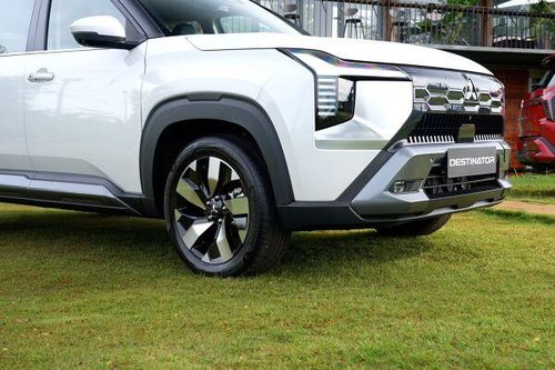 Mitsubishi Destinator: Tân binh 7 chỗ gầm cao sẽ dành cho khách hàng nào?