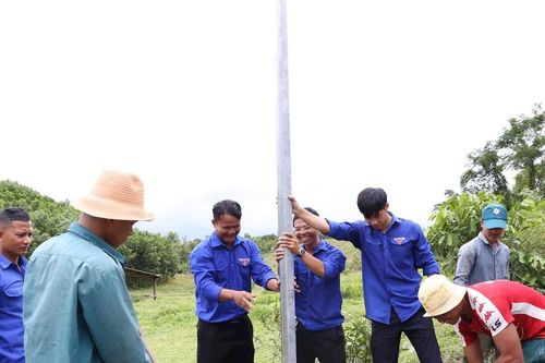 Làng quê đổi thay từ sự đồng thuận