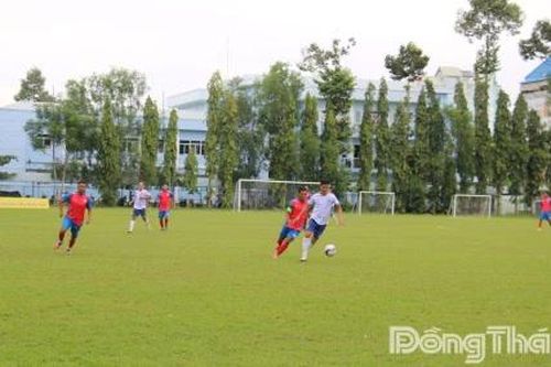Phường Mỹ Trà, phường An Bình vào vòng tứ kết Giải bóng đá vô địch tỉnh Đồng Tháp năm 2025