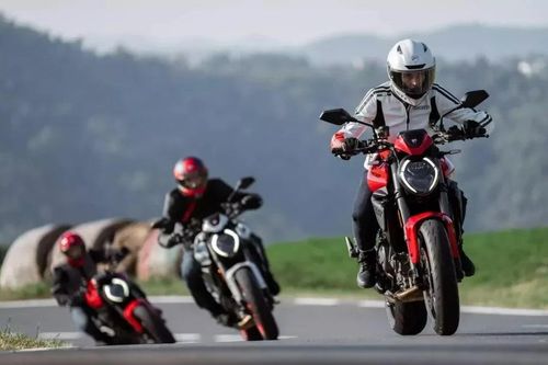 Monster thế hệ mới – biểu tượng sức mạnh của Ducati chính thức bước sang kỷ nguyên mới.