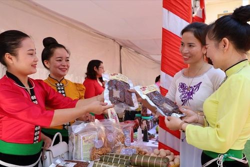 Nhiều giải pháp kích cầu tiêu dùng tháng cuối năm