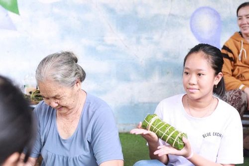 Lắng nghe để yêu thương nhiều hơn