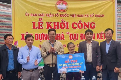 Xã Bố Trạch: Khởi công nhà 'Đại đoàn kết' cho hoàn cảnh khó khăn