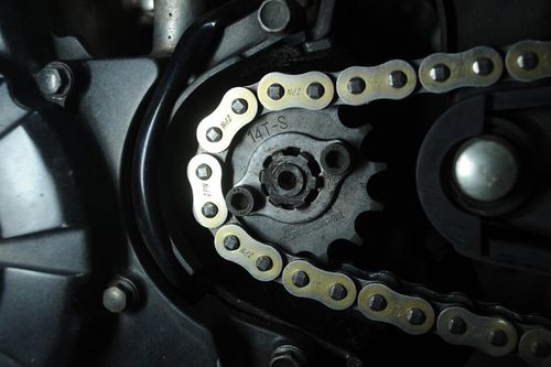 Nhận biết sớm nhông xích xe máy mòn để tránh rủi ro khi vận hành