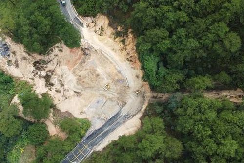 Lâm Đồng: Đèo Mimosa thông xe trở lại trong chiều 4/12