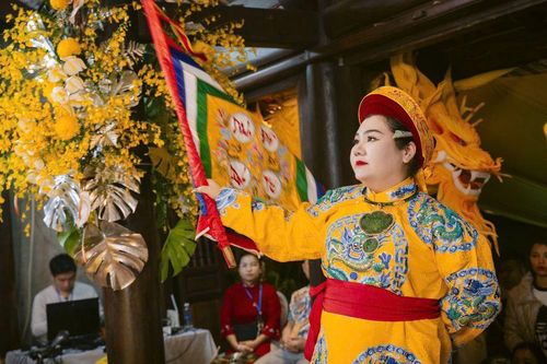 Nghệ nhân Đỗ Thị Thanh Hồi – Thanh đồng trẻ tận tâm gìn giữ và lan tỏa văn hóa tín ngưỡng thờ Mẫu
