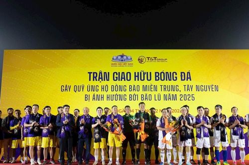 Giao hữu bóng đá gây quỹ ủng hộ đồng bào miền Trung, Tây Nguyên