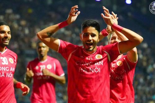 Công An Hà Nội hòa đáng tiếc trước Buriram United