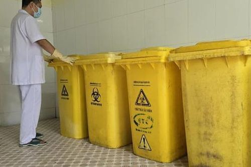 Xử lý rác thải y tế trong bệnh viện: Từ công nghệ vi sóng đến thay đổi thói quen nhỏ nhất