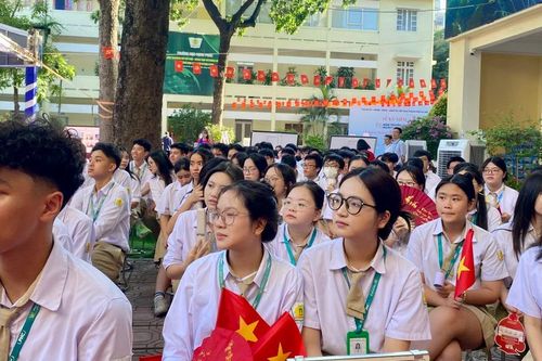Lý do khiến Bộ GD-ĐT phải sửa đổi Thông tư 29 về dạy và học thêm