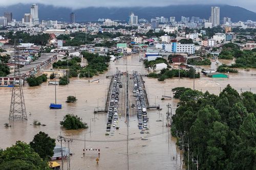 Hiểm họa thiên tai rình rập các siêu đô thị mới nổi