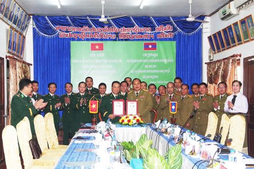 Quảng Trị - Khăm Muồn (Lào): Phối hợp giữ vững an ninh biên giới