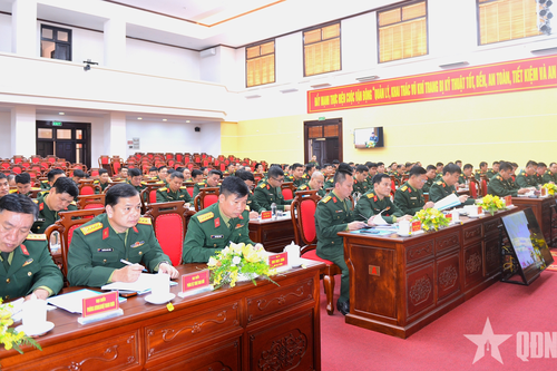 Bảo đảm kịp thời, đầy đủ xăng dầu cho các nhiệm vụ của toàn quân