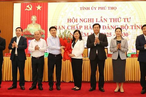 Phú Thọ có nữ Chủ nhiệm Ủy ban Kiểm tra Tỉnh ủy