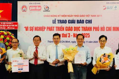 Từ gian khó đến khát vọng đổi mới