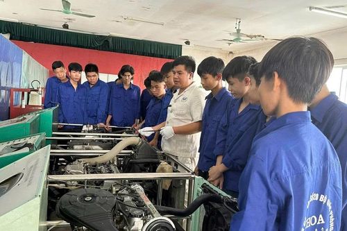 Chuẩn nghề nghiệp giáo viên GD thường xuyên: Yêu cầu cấp thiết từ thực tiễn