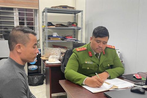 Đối tượng trốn thi hành án hơn 7 năm đến Công an Hải Phòng đầu thú