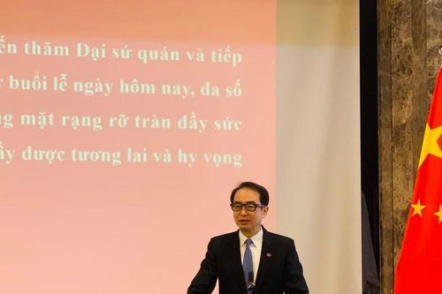 Đại sứ Trung Quốc mong học sinh Việt Nam như đại bàng thời đại mới