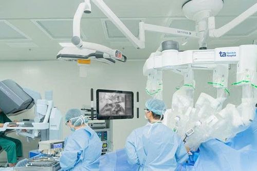 Bệnh viện Tâm Anh đạt chứng nhận quốc tế trong phẫu thuật Robot thế hệ mới