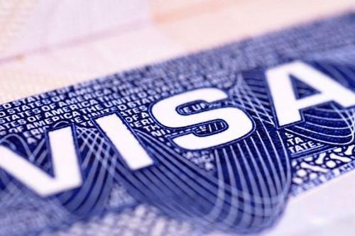 Nam thanh niên mất gần 600 triệu vì tin dịch vụ 'bao đậu visa' trên mạng