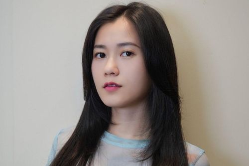 Động thái từ Lâm Vỹ Dạ trước loạt clip tranh cãi của chồng với nữ diễn viên trẻ