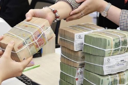 Sóng ngầm trong tín dụng nhà ở: Gói vay ưu đãi cho người trẻ bị thu hẹp