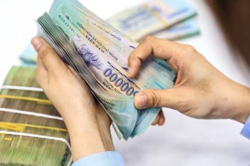 Tín dụng bứt phá, nhiều ngân hàng 'cạn room' tín dụng cuối năm