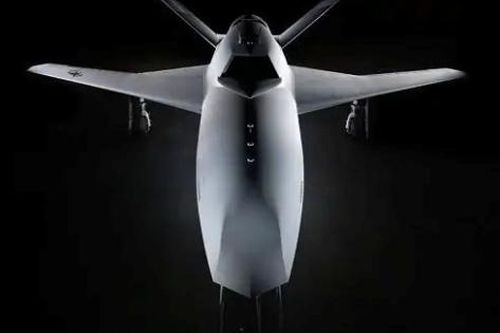 Hoa Kỳ phát triển UAV hỗ trợ cho máy bay chiến đấu F-35