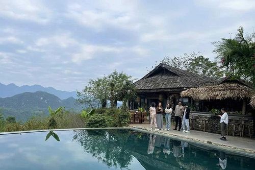 Chuyển đổi số, chuyển đổi xanh trong doanh nghiệp du lịch