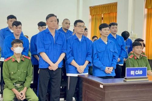 Đòi nợ thuê, trở thành kẻ cướp