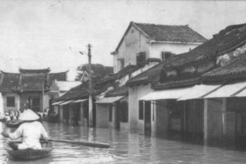 Sông Hoài mùa lũ về