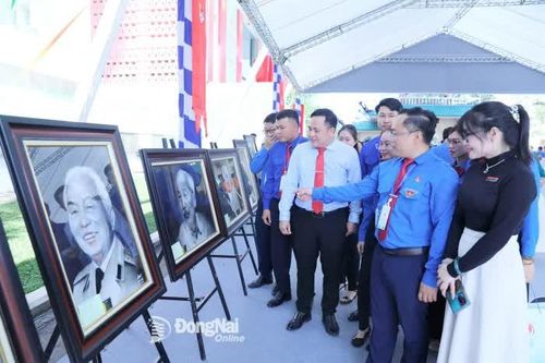 Triển lãm số Tuổi trẻ Đồng Nai tự hào truyền thống - vững bước tương lai