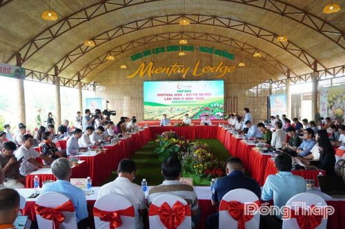 Đồng Tháp: Họp báo Festival Hoa - Kiểng Sa Đéc lần II năm 2025
