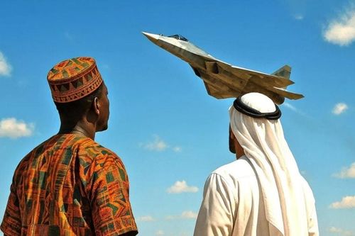 EDEX 2025: Su-57E thu hút chú ý; F-35 hủy bay trình diễn