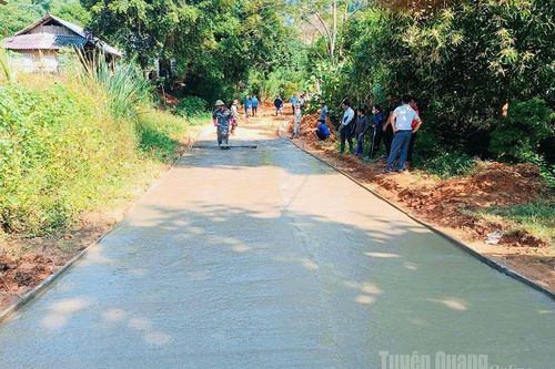 Con đường đoàn kết ở Kiến Thiết