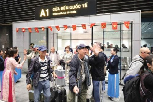 Đón khách Trung Quốc, nhìn từ kinh nghiệm Đà Nẵng và Khánh Hòa