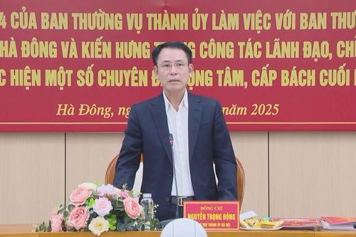 Nâng cao trách nhiệm tập thể, cá nhân trong thực thi công vụ