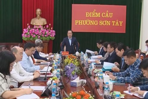 Nỗ lực hoàn thành các nhiệm vụ trọng tâm, cấp bách