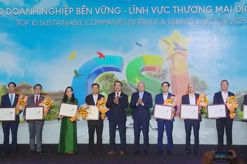 Vinh danh 100 doanh nghiệp bền vững 2025